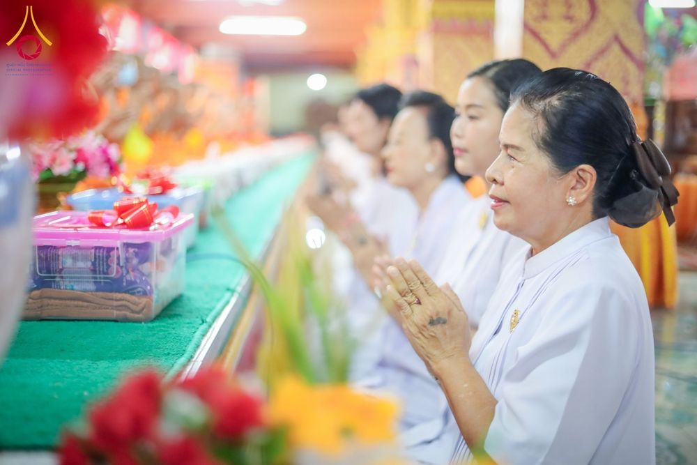 ภาพ No.169328:พิธีทอดกฐิน ณ วัดสุนทรประดิษฐ์ จ.พิษณุโลก ในโครงการกฐินสามัคคีทั่วไทย 30,000 วัด บูชาธรรม 80 ปี หลวงพ่อธัมมชโย โดยคณะศิษยานุศิษย์วัดพระธรรมกาย วันที่ 25 ตุลาคม พ.ศ. 2567