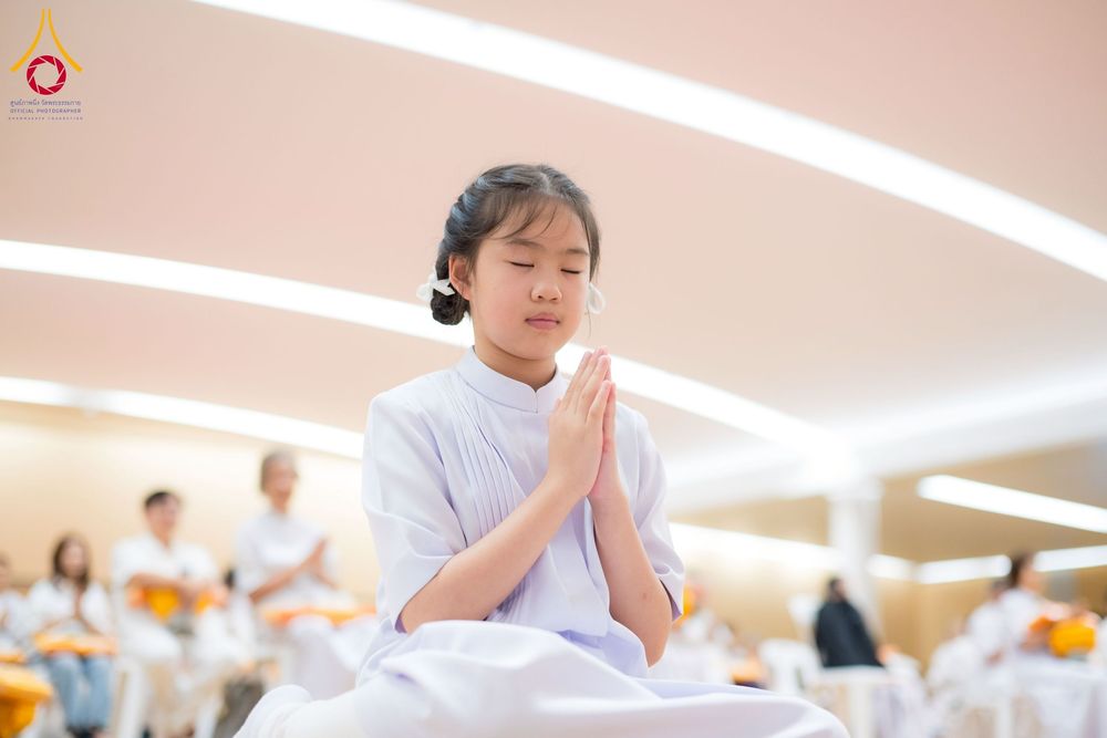 ภาพ No.270568:วันอาทิตย์ที่ 16 พฤศจิกายน พ.ศ. 2568 ถวายกองทุนโครงการอุปสมบทหมู่ 3,000 รูปทั่วไทย  รุ่นบูชาธรรมมหาปูชนียาจารย์ ณ ห้องแก้วสารพัดนึก 2 สภาธรรมกายสากล วัดพระธรรมกาย