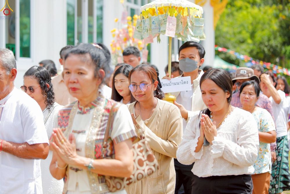 ภาพ No.258394:วันที่ 18 ตุลาคม พ.ศ. 2568 พิธีทอดกฐินสามัคคีทั่วไทย 30,000 วัด โดยคณะศิษยานุศิษย์ บูชาธรรม 81 ปี หลวงพ่อธัมมชโย ณ วัดโตงไชยาราม อ.ย่านตาขาว จ.ตรัง