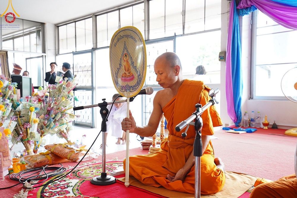 ภาพ No.172328:พิธีทอดกฐิน ณ วัดอมราวราราม แขวงคลองถนน เขตสายไหม กรุงเทพฯ ในโครงการกฐินสามัคคีทั่วไทย 30,000 วัด บูชาธรรม 80 ปี หลวงพ่อธัมมชโย โดยคณะศิษยานุศิษย์วัดพระธรรมกาย วันที่ 27 ตุลาคม พ.ศ. 2567