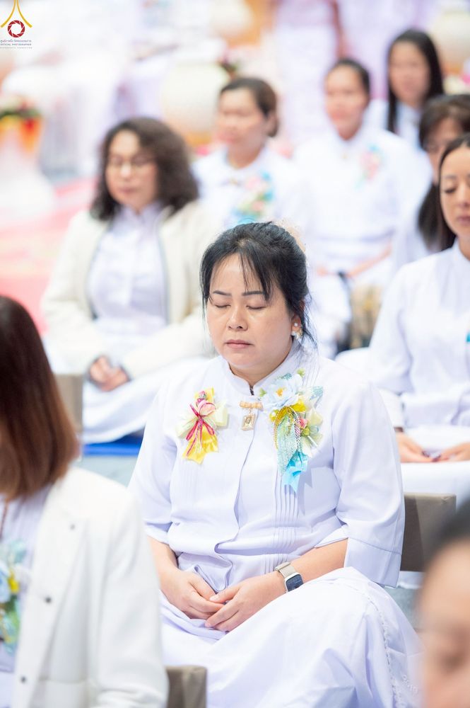 ภาพ No.256006:วันที่ 12 ตุลาคม พ.ศ. 2568 พิธีทอดกฐินวัดพระธรรมกายสวิตเซอร์แลนด์  ณ หอประชุมโรงเรียน Obergoldbach เมือง Bern ประเทศสวิตเซอร์แลนด์