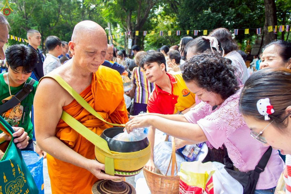 ภาพ No.252507:วันที่ 11 ตุลาคม พ.ศ. 2568 พิธีทอดกฐินสามัคคีทั่วไทย 30,000 วัด โดยคณะศิษยานุศิษย์ บูชาธรรม 81 ปี หลวงพ่อธัมมชโย ณ วัดโคกมะตูม อ.เมืองสระบุรี จ.สระบุรี