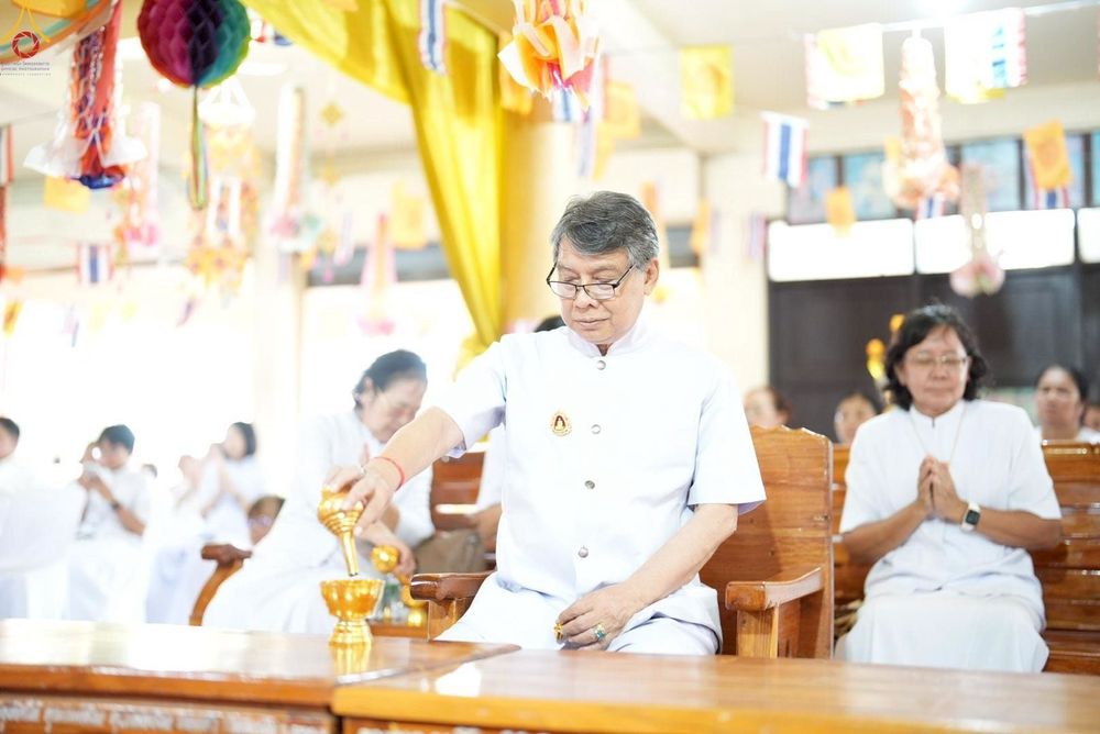 ภาพ No.254944:วันที่ 13 ตุลาคม พ.ศ. 2568 พิธีทอดกฐินสามัคคีทั่วไทย 30,000 วัด โดยคณะศิษยานุศิษย์ บูชาธรรม 81 ปี หลวงพ่อธัมมชโย ณ วัดบูรณราษฎร์ศรัทธาทำ อ.นาดี จ.ปราจีนบุรี