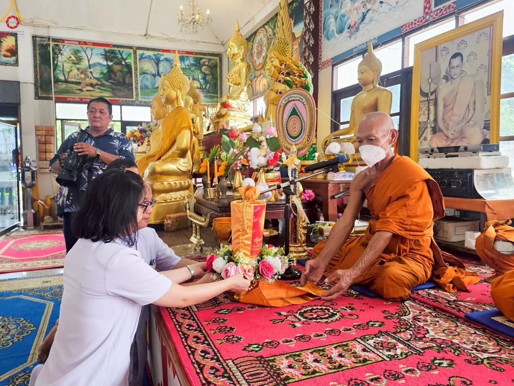 ภาพ No.253190:วันที่ 11 ตุลาคม พ.ศ. 2568 พิธีทอดกฐินสามัคคีทั่วไทย 30,000 วัด โดยคณะศิษยานุศิษย์ บูชาธรรม 81 ปี หลวงพ่อธัมมชโย ณ วัดหนองกระธาตุ อ.หนองแซง จ.สระบุรี