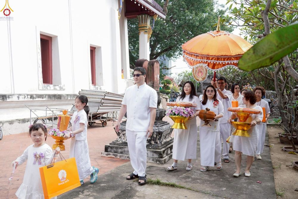 ภาพ No.265215:วันที่ 18 ตุลาคม พ.ศ. 2568 พิธีทอดกฐินสามัคคีทั่วไทย วัดค้างคาว ต.บางไผ่ อ.เมืองนนทบุรี จ.นนทบุรี โดยคณะศิษยานุศิษย์ บูชาธรรม 81 ปี หลวงพ่อธัมมชโย