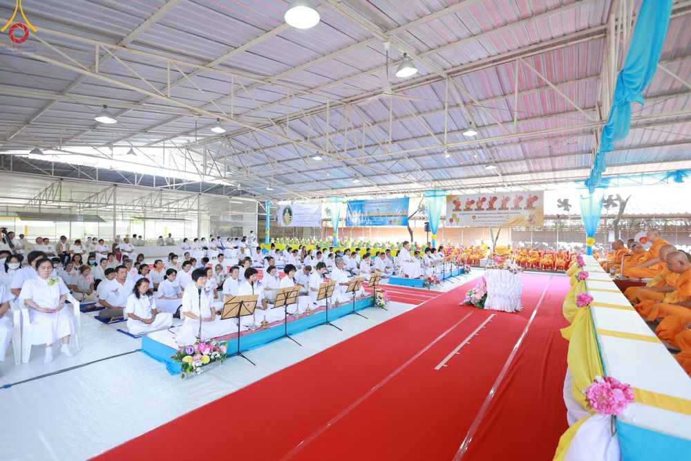 ภาพ No.91882:พิธีทอดกฐินสามัคคีทั่วไทย สร้างกำแพงแก้ว ดูแลสามเณรน้อยเตรียมบาลีนาคหลวงประโยค 9 ณ ศูนย์เบญจธรรม เขตดอนเมือง จ.กรุงเทพมหานคร วันศุกร์ที่ 3 พฤศจิกายน พ.ศ.2566