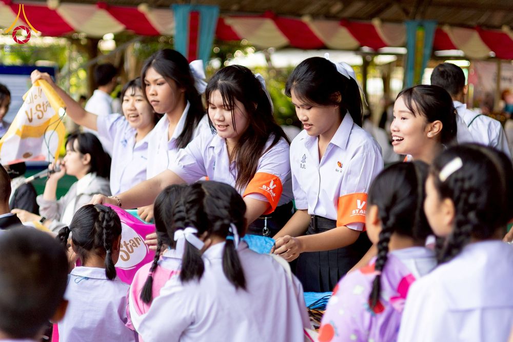 ภาพ No.271140:วันที่ 18 พฤศจิกายน พ.ศ. 2568 รวมพลังเด็กดี V-Star ผู้นำฟื้นฟูศีลธรรมโลก ประจำปี 2568 จังหวัดราชบุรี ณ ศูนย์อบรมเยาวชนผาสุกวนิช