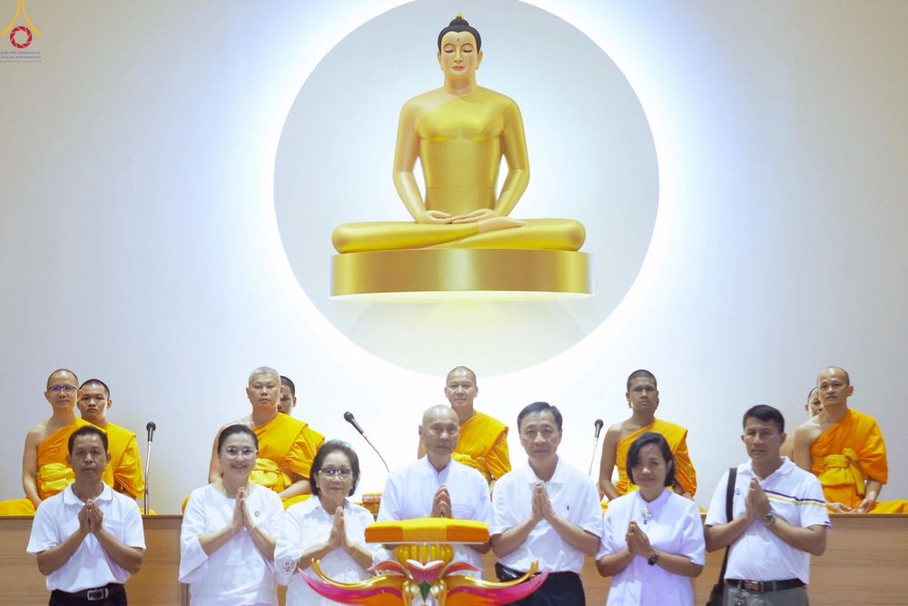 ภาพ No.268914:วันที่ 19 ตุลาคม พ.ศ. 2568 พิธีทอดกฐินสามัคคีทั่วไทย ณ ศูนย์ปฏิบัติธรรมอุทัยแสง ตำบลเกาะเทโพ อำเภอเมือง จังหวัดอุทัยธานี โดยคณะศิษยานุศิษย์ บูชาธรรม 81 ปี หลวงพ่อธัมมชโย