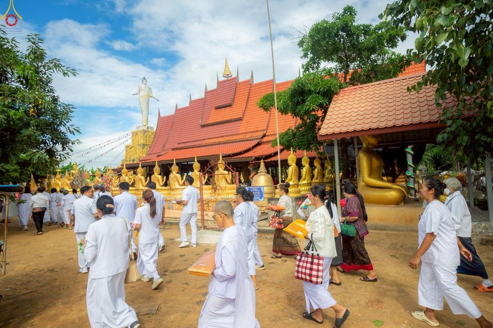 ภาพ No.271792:วันที่ 3 พฤศจิกายน พ.ศ. 2568 พิธีทอดกฐินสามัคคีทั่วไทย ณ วัดป่าพนังสลักได อ.หนองบัวแดง จ.ชัยภูมิ โดยคณะศิษยานุศิษย์ บูชาธรรม 81 ปี หลวงพ่อธัมมชโย