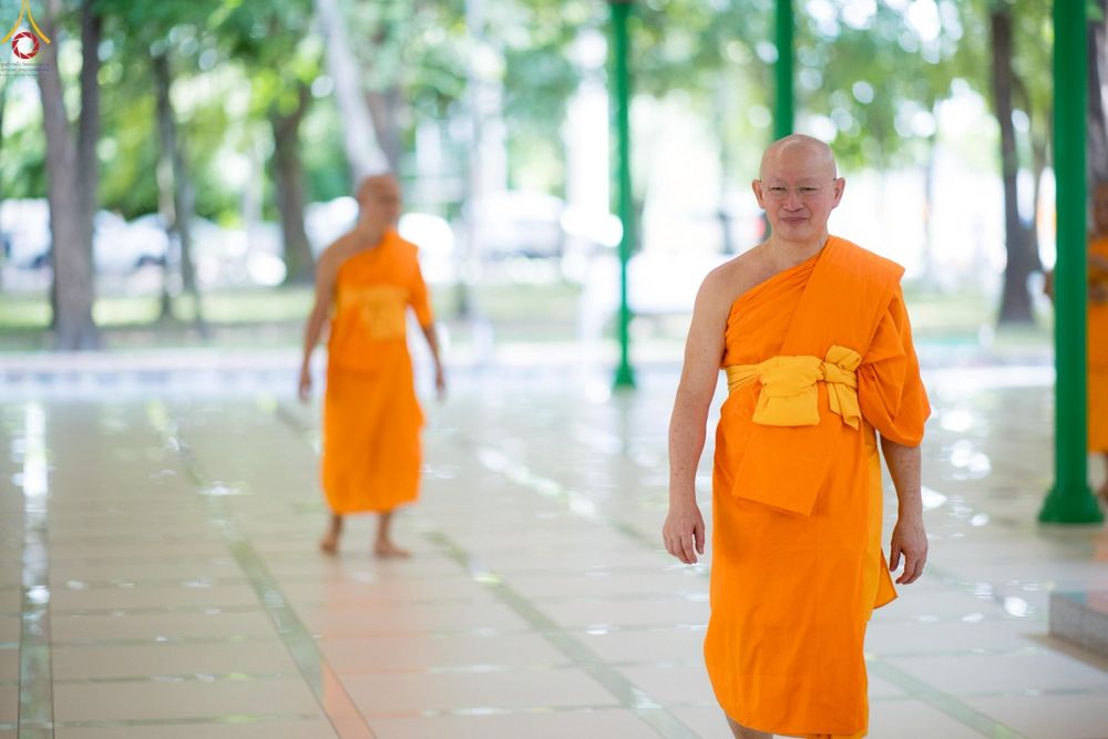 ภาพ No.250601:วันอังคารที่ 7 ตุลาคม พ.ศ. 2568 พิธีมหาปวารณาออกพรรษา ณ โบสถ์พระไตรปิฎก วัดพระธรรมกาย