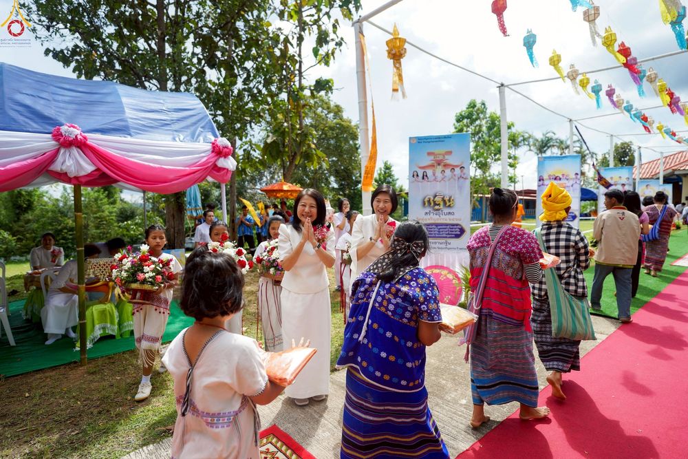 ภาพ No.258269:วันที่ 13 ตุลาคม พ.ศ. 2568 พิธีทอดกฐินสามัคคีทั่วไทย 30,000 วัด โดยคณะศิษยานุศิษย์ บูชาธรรม 81 ปี หลวงพ่อธัมมชโย ณ วัดทุ่งเจริญธรรม อ.อมก๋อย จ.เชียงใหม่