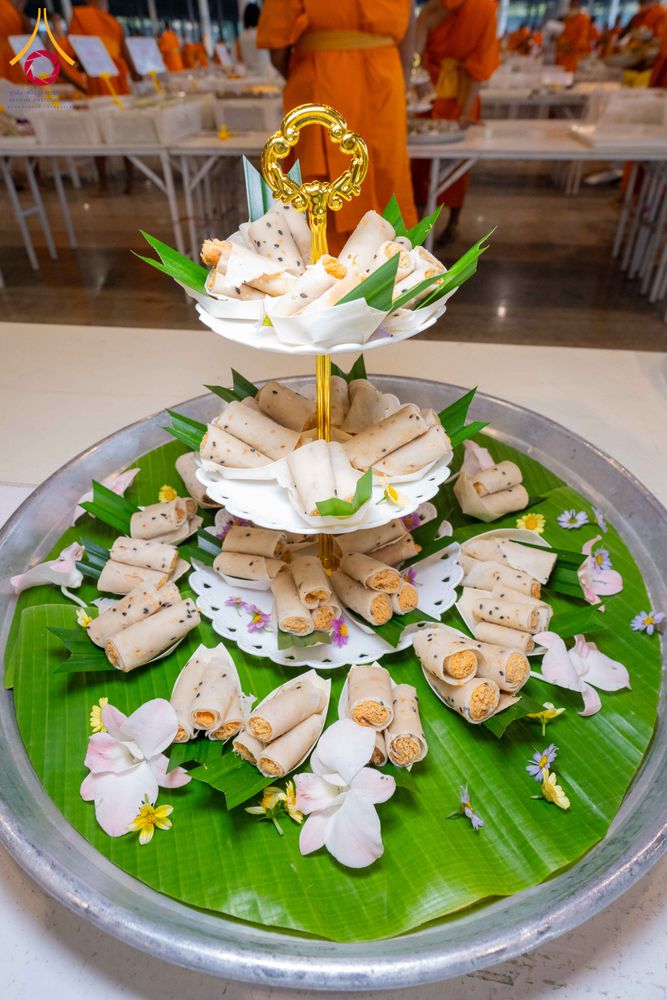 ภาพ No.303960:วันที่ 28 มกราคม พ.ศ. 2569 พิธีถวายภัตตาหารเป็นสังฆทาน แด่พระธรรมยาตรา ณ วัดพระธรรมกาย  จังหวัดปทุมธานี ในโครงการธรรมยาตรา กตัญญูบูชา มหาปูชนียาจารย์ พระมงคลเทพมุนี(สด จนฺทสโร) พระผู้ปราบมาร อนุสรณ์สถาน 7 แห่ง ปีที่ 14