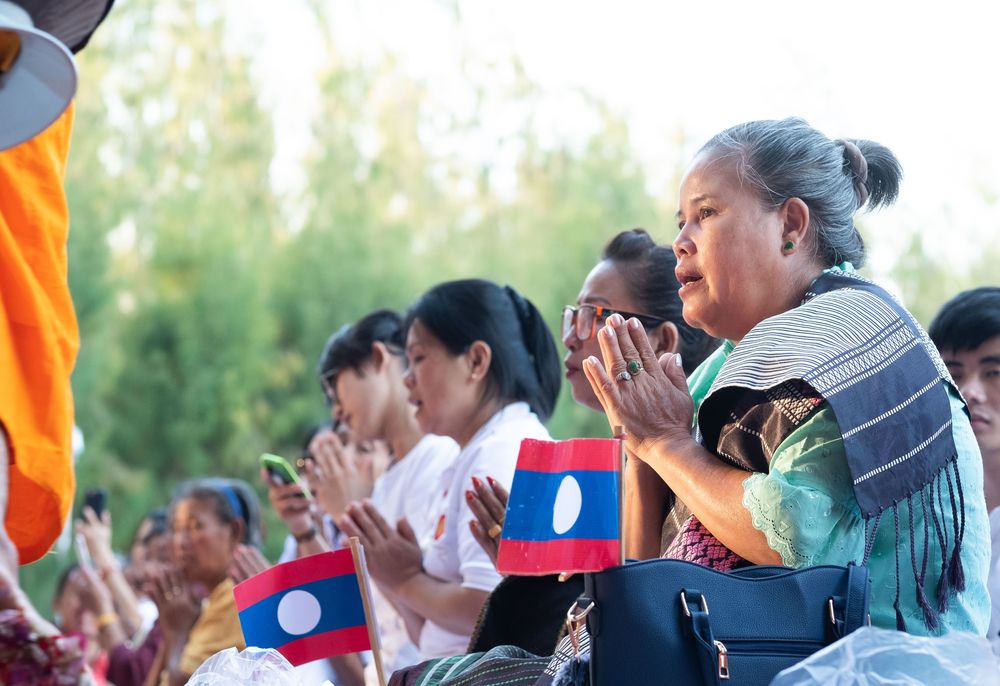 ภาพ No.33579:โครงการธรรมยาตรา เส้นทางพระผู้ปราบมาร ปีที่ 7 ณ อนุสรณ์สถานพระมงคลเทพมุนี