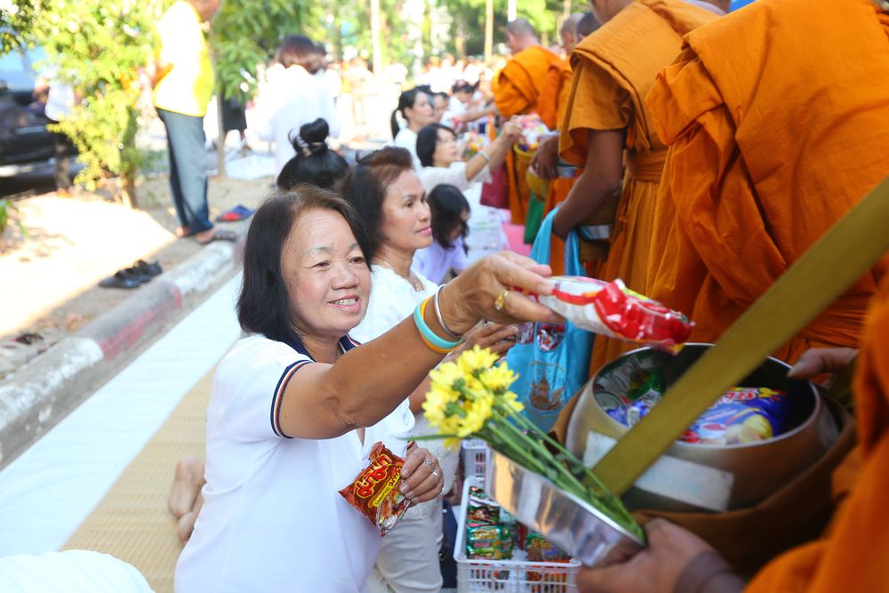 ภาพ No.30623:พิธีถวายสังฆทานแด่คณะสงฆ์ 323 วัด ใน 4 จังหวัดภาคใต้ ครั้งที่ 142