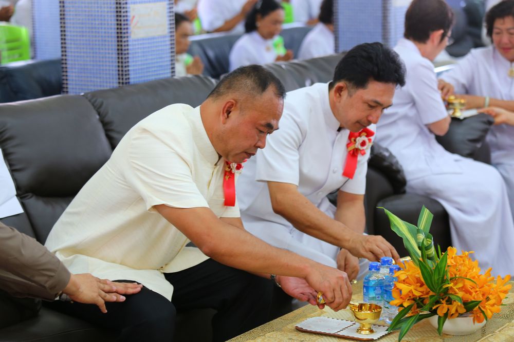 ภาพ No.30663:พิธีถวายสังฆทานแด่คณะสงฆ์ 323 วัด ใน 4 จังหวัดภาคใต้ ครั้งที่ 142