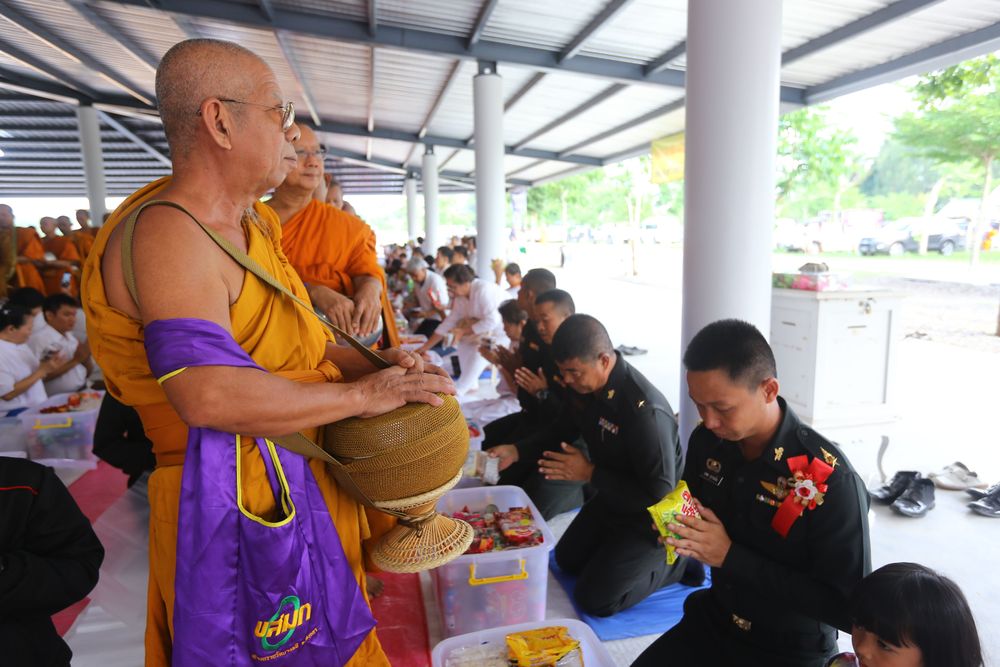ภาพ No.30678:พิธีถวายสังฆทานแด่คณะสงฆ์ 323 วัด ใน 4 จังหวัดภาคใต้ ครั้งที่ 143