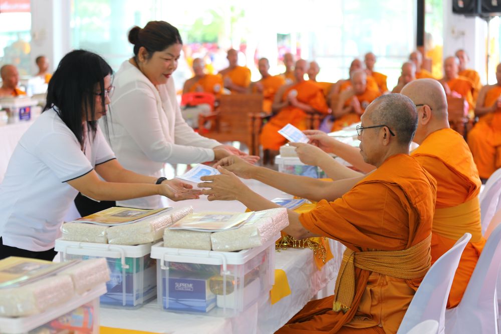 ภาพ No.30689:พิธีถวายสังฆทานแด่คณะสงฆ์ 323 วัด ใน 4 จังหวัดภาคใต้ ครั้งที่ 143