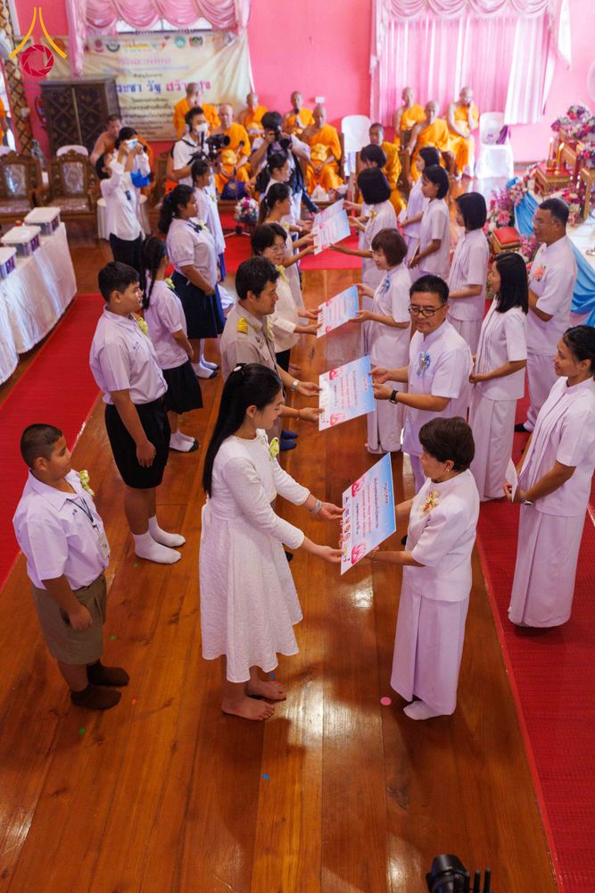 ภาพ No.298277:วันที่ 17 มกราคม พ.ศ. 2569  พิธีเจริญพระพุทธมนต์ ปฏิบัติธรรม มอบทุนการศึกษา ถวายสังฆทาน 109 วัด โครงการธรรมยาตราปีที่ 14 ณ วัดตะเคียน อำเภอบางกรวย จังหวัดนนทบุรี