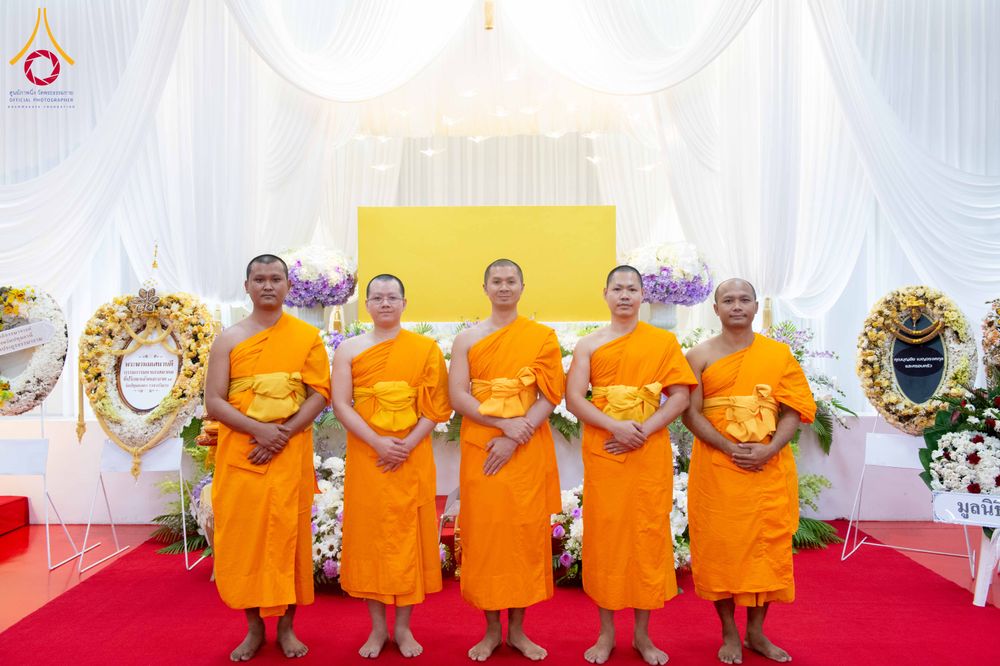 ภาพ No.316162:วันศุกร์ที่ 27 มีนาคม พ.ศ. 2569 พิธีบำเพ็ญกุศล คุณพ่อณรงค์ จินตมากุล  สิริอายุ 99 ปี 11 เดือน โยมบิดา พระครูปลัดรัตนวีรวัฒน์ (รังสฤษดิ์ อิทฺธิจินตโก) ที่ปรึกษาเจ้าคณะจังหวัดปทุมธานี เจ้าอาวาสวัดพระธรรมกาย  ณ ห้องปลูกศรัทธา 2 วัดพระธรรมกาย ปทุมธานี