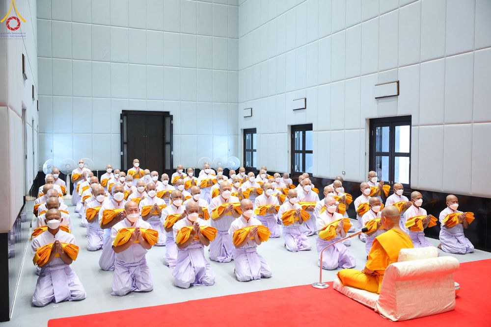 ภาพ No.87832:พิธีบรรพชาอุปสมบท ในโครงการอุปสมบทหมู่บูชาธรรม วันครูผู้ค้นพบวิชชาธรรมกาย ณ วัดพระธรรมกาย ในวันเสาร์ที่ 16 กันยายน พ.ศ.2566