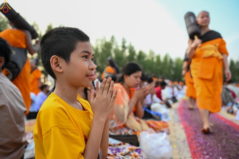 ภาพ No.299634:วันที่ 18 มกราคม พ.ศ. 2569 พิธีต้อนรับพระธรรมยาตรา (ภาพชุดที่ 2) ณ อนุสรณ์สถานลำดับที่ 5  สถานที่เผยแผ่วิชชาธรรมกายครั้งแรก อนุสรณ์สถานบางปลา วัดบางปลา อำเภอบางเลน จังหวัดนครปฐม ในโครงการธรรมยาตรา กตัญญูบูชา มหาปูชนียาจารย์ พระมงคลเทพมุนี(สด จนฺทสโร) พระ