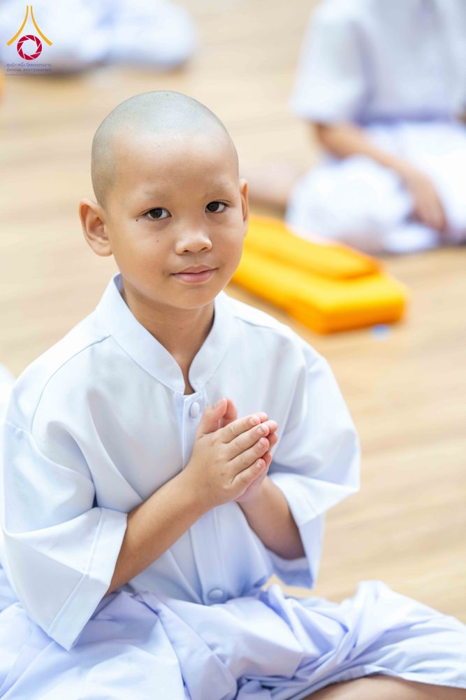 ภาพ No.319511:วันเสาร์ที่ 4 เมษายน พ.ศ.2569 พิธีขอขมา มอบผ้าไตร และถวายบาตรแด่นาคธรรมทายาท ในโครงการบรรพชาสามเณรฟื้นฟูพระพุทธศาสนาทั่วไทย โครงการหน่อแก้วเปรียญธรรม รุ่นที่ 14 โครงการสามเณรยุวธรรมทายาท รุ่นที่ 34 โครงการสามเณรมัชฌิมธรรมทายาท รุ่นที่ 30 ณ สภาธรรมกายสากล