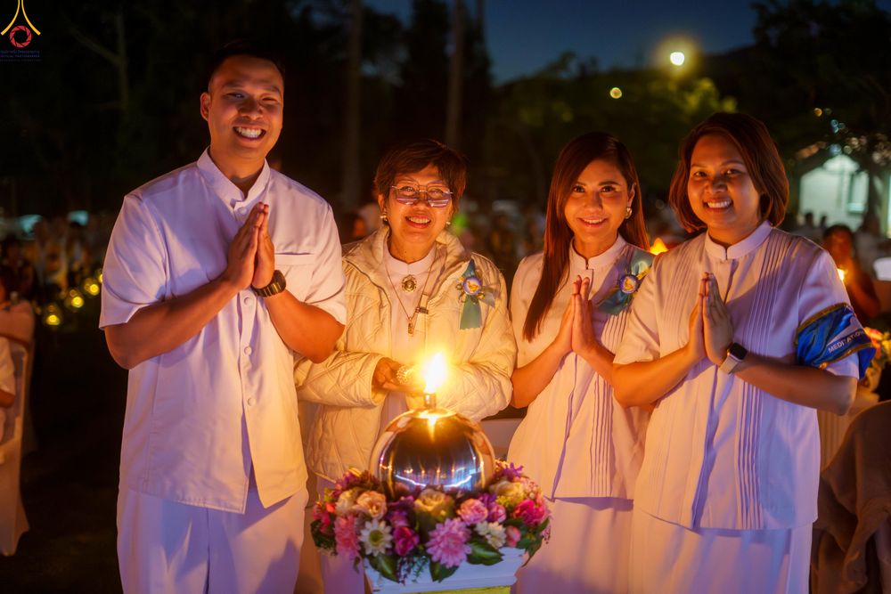 ภาพ No.332849:วันอาทิตย์ที่ 31 พฤษภาคม พ.ศ. 2569 วันวิสาขบูชา ณ วัดพระธรรมกายแคลิฟอร์เนีย  ประเทศสหรัฐอเมริกา
