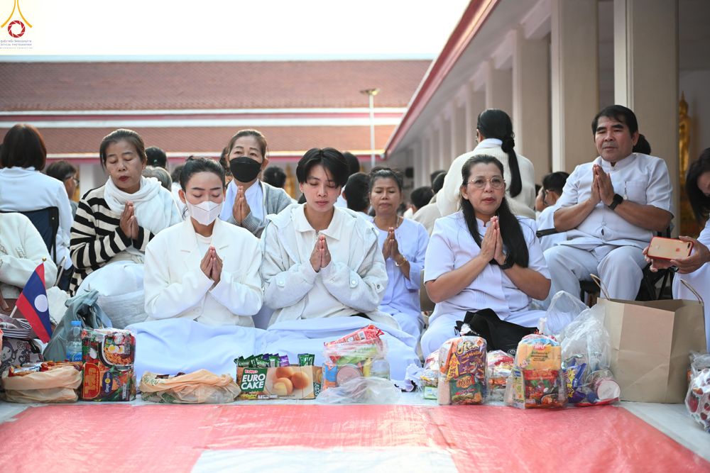 ภาพ No.294371:วันที่ 14 มกราคม พ.ศ. 2569 พิธีตักบาตรพระธรรมยาตรา ณ วัดสองพี่น้อง ต.ต้นตาล อ.สองพี่น้อง จ.สุพรรณบุรี ในโครงการธรรมยาตรา กตัญญูบูชา มหาปูชนียาจารย์ พระมงคลเทพมุนี(สด จนฺทสโร) พระผู้ปราบมาร อนุสรณ์สถาน 7 แห่ง ปีที่ 14