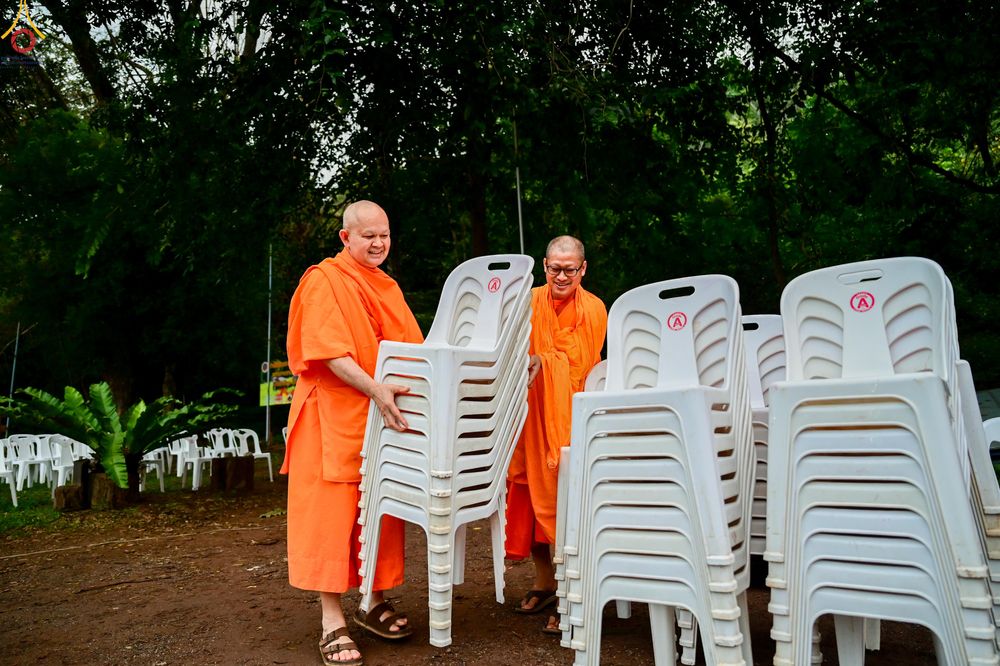 ภาพ No.283358:วันที่ 12 -13 ธันวาคม พ.ศ.2568 เบื้องหลังความสำเร็จ ของการจัดงานตักบาตร พระ 1,000 รูป เขาใหญ่