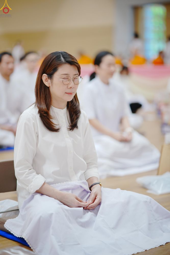 ภาพ No.341820:วันพุธที่ 29 กรกฎาคม พ.ศ. 2569 พิธีถวายผ้าอาบน้ำฝน เทียนพรรษาและประทีปโคมไฟ ณ ห้องแก้วสารพัดนึก 2 สภาธรรมกายสากล วัดพระธรรมกาย