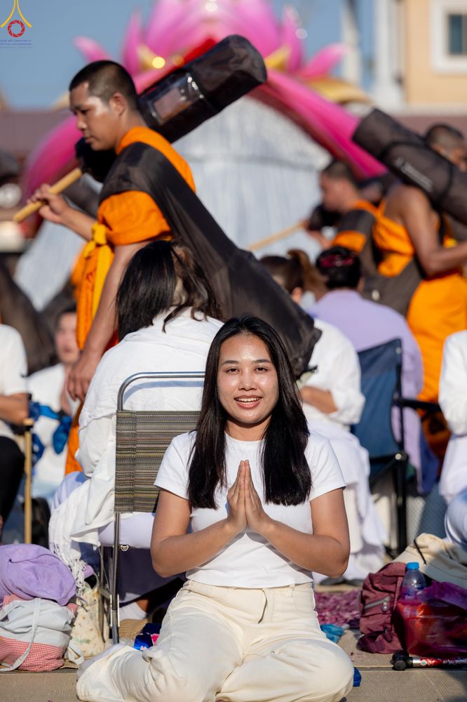 ภาพ No.295324:วันที่ 16 มกราคม พ.ศ. 2569 พิธีต้อนรับพระธรรมยาตรา อนุสรณ์สถานลำดับที่ 4 (ภาพชุดที่ 2) สถานที่เกิดด้วยกายธรรม ณ วัดโบสถ์บน ต.บางคูเวียง จ.นนทบุรี ในโครงการธรรมยาตรา กตัญญูบูชา มหาปูชนียาจารย์ พระมงคลเทพมุนี(สด จนฺทสโร) พระผู้ปราบมาร อนุสรณ์สถาน 7 แห่ง ปี