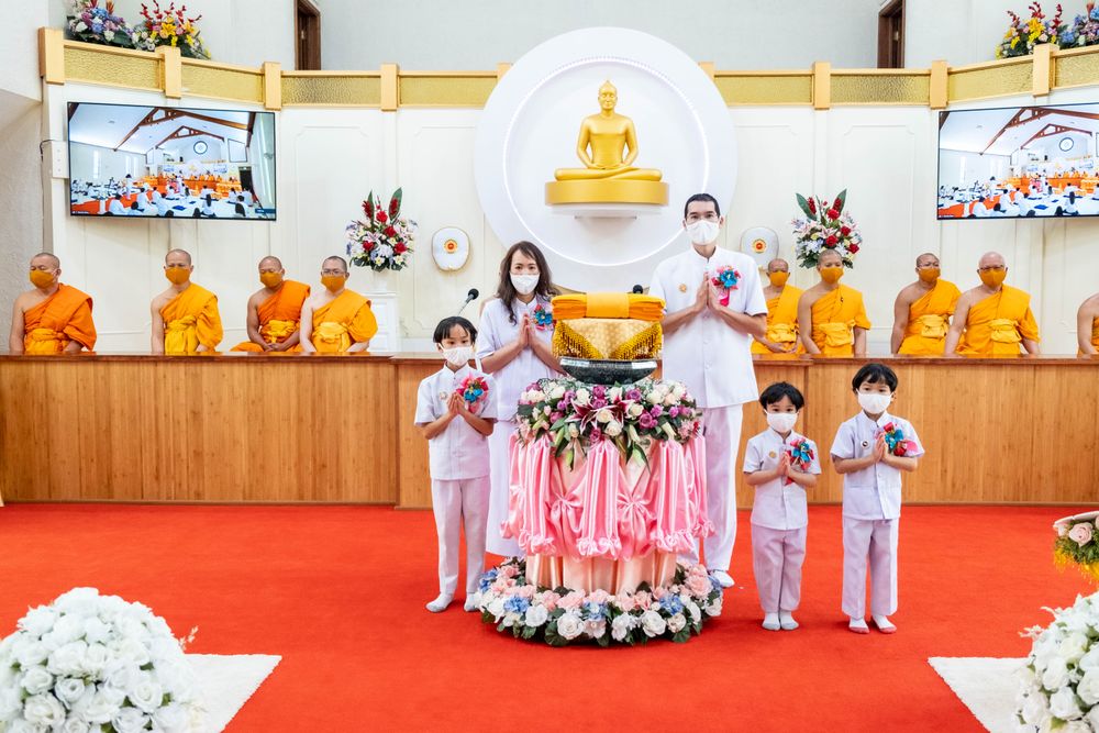 ภาพ No.38438:พิธีทอดกฐินสามัคคี ณ วัดพระธรรมกายแคนซัส