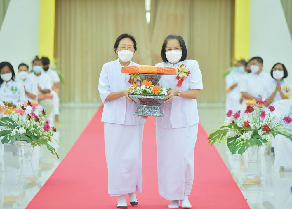 ภาพ No.37655:พิธีทอดกฐินสามัคคีเพื่อสร้างทุกสิ่ง ณ ศูนย์ปฏิบัติธรรมและศูนย์อบรมเยาวชนเพชรบุรี