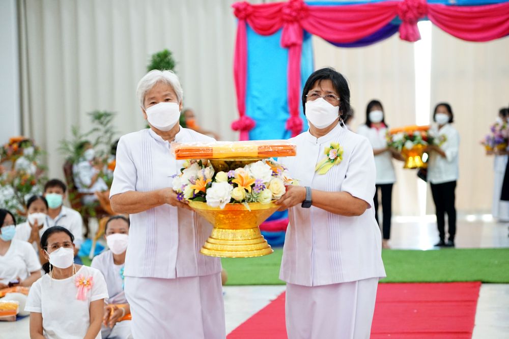 ภาพ No.38233:พิธีทอดกฐินสามัคคี “สร้างหอฉัน ครัวมหาทาน” ณ ศูนย์ปฏิบัติธรรมเพชรบูรณ์