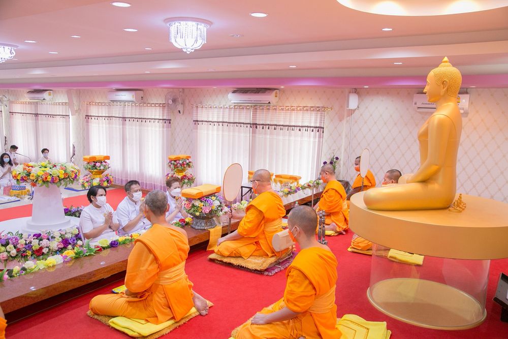 ภาพ No.39008:พิธีทอดกฐิน ณ ศูนย์ปฏิบัติธรรมท่าม่วง