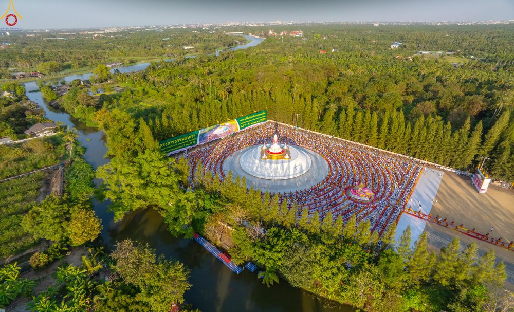 ภาพ No.289680:วันที่ 7 มกราคม พ.ศ. 2569 พิธีต้อนรับพระธรรมยาตรา ณ อนุสรณ์สถานลำดับที่ 2 สถานที่ตั้งมโนปณิธานบวชตลอดชีวิต อนุสรณ์สถานคลองบางนางแท่น อ.สามพราน จ.นครปฐม ในโครงการธรรมยาตรา กตัญญูบูชา มหาปูชนียาจารย์ พระมงคลเทพมุนี(สด จนฺทสโร) พระผู้ปราบมาร อนุสรณ์สถาน 7 แ