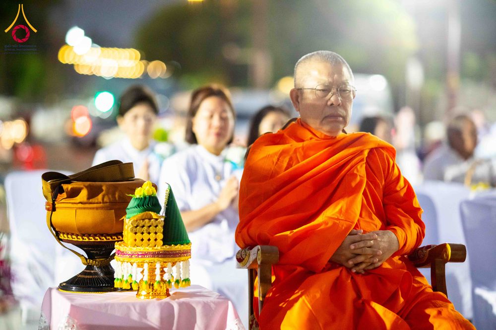 ภาพ No.310772:วันอาทิตย์ที่ 22 กุมภาพันธ์ พ.ศ. 2569 พิธีตักบาตรเเด่คณะพระภิกษุสงฆ์ 1,111 รูป จังหวัดน่าน หนึ่งในโครงการตักบาตรพระ 2,000,000 รูป 77 จังหวัดทั่วไทย ในวาระอันเป็นมงคลยิ่ง ครบรอบ 744 ปี นครน่าน สืบสานศรัทธา ทำบุญใหญ่ของเมืองน่าน ณ ข่วงเมือง วัดภูมินทร์ อำเ