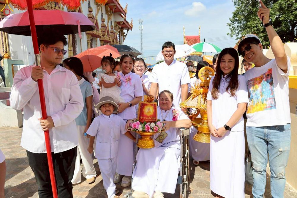 ภาพ No.283226:วันที่ 26 ตุลาคม 2568 พิธีทอดกฐินสามัคคีทั่วไทย 30,000 วัด  โดยคณะศิษยานุศิษย์ บูชาธรรม 81 ปี  หลวงพ่อธัมมชโย ณ วัดแคใน อ.เมือง จ.นนทบุรี