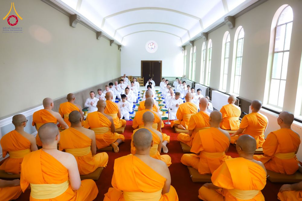 ภาพ No.336621:วันศุกร์ที่ 12 มิถุนายน พ.ศ. 2569 พิธีตัดปอยผมและพิธีปลงผมนาคธรรมทายาท  ภาคพื้นยุโรป รุ่นที่ 11   ณ วัดพระธรรมกายเบลเยียม ประเทศเบลเยียม