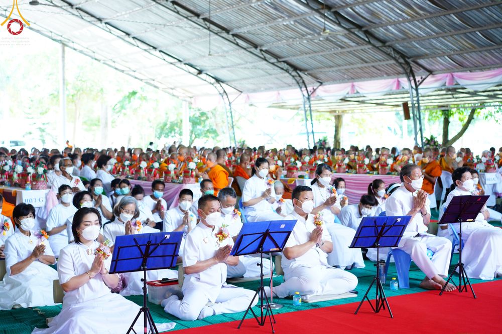ภาพ No.50128:ประมวลภาพพิธีเจริญพระพุทธมนต์ ปีที่ 18 ณ ศูนย์อบรมเยาวชนผาสุกวนิช จ.ราชบุรี