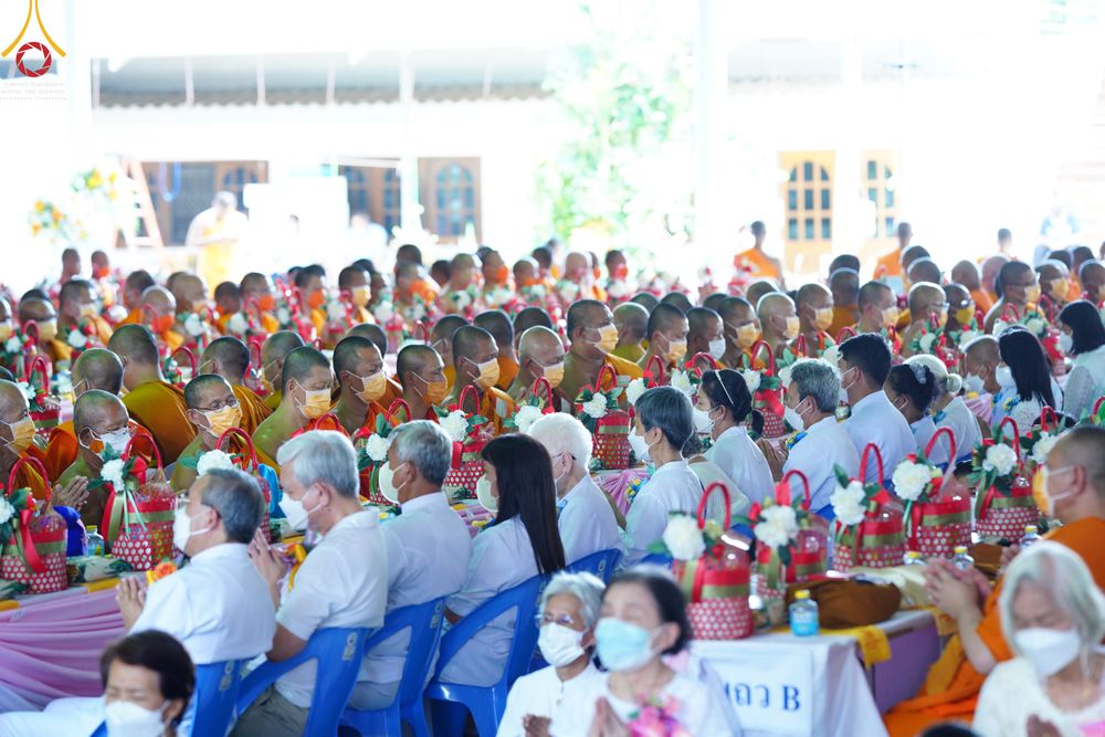 ภาพ No.50132:ประมวลภาพพิธีเจริญพระพุทธมนต์ ปีที่ 18 ณ ศูนย์อบรมเยาวชนผาสุกวนิช จ.ราชบุรี