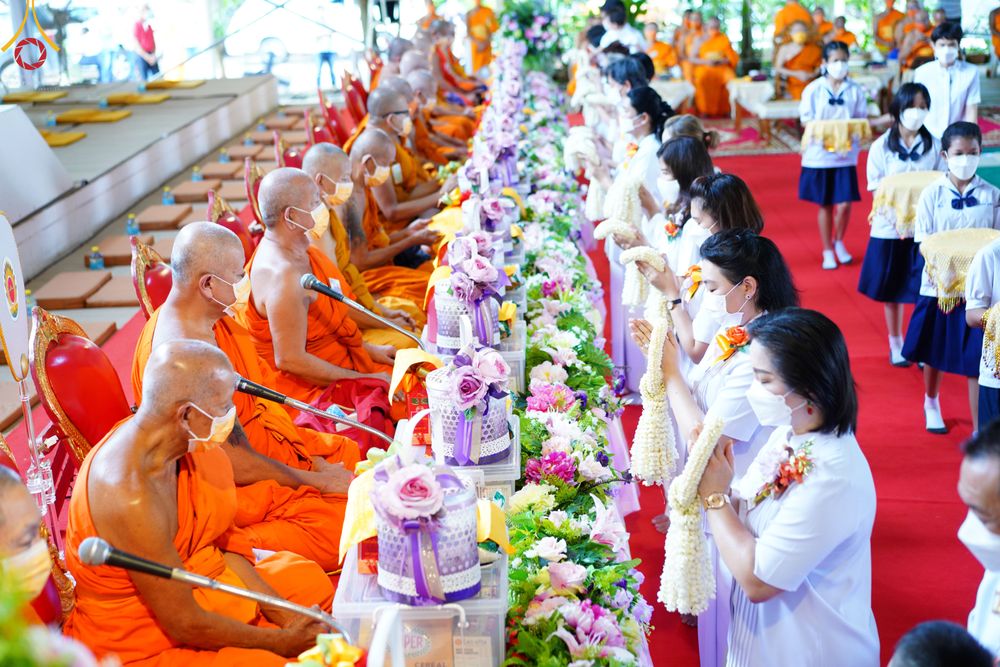 ภาพ No.50144:ประมวลภาพพิธีเจริญพระพุทธมนต์ ปีที่ 18 ณ ศูนย์อบรมเยาวชนผาสุกวนิช จ.ราชบุรี
