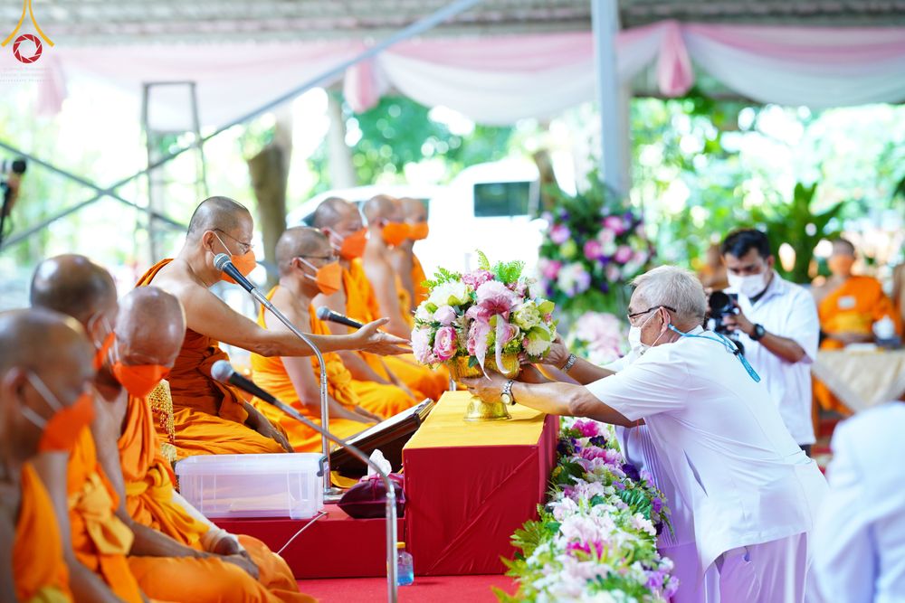 ภาพ No.50161:ประมวลภาพพิธีเจริญพระพุทธมนต์ ปีที่ 18 ณ ศูนย์อบรมเยาวชนผาสุกวนิช จ.ราชบุรี