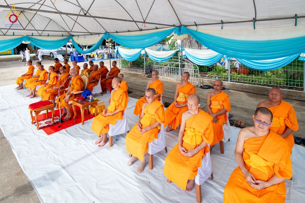 ภาพ No.336426:วันจันทร์ที่ 22 มิถุนายน พ.ศ.2569 พิธีอัญเชิญพระธรรมกาย  วัดกลางธนรินทร์ ต.บ้านแป้ง อ.พรหมบุรี จ.สิงห์บุรี