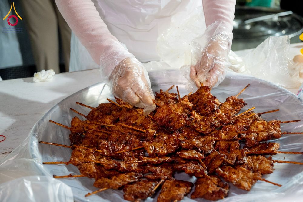 ภาพ No.289774:วันที่ 8 มกราคม พ.ศ. 2569 พิธีถวายภัตตาหารเป็นสังฆทาน แด่พระธรรมยาตรา ณ อนุสรณ์สถานคลองบางนางแท่น อ.สามพราน จ.นครปฐม ในโครงการธรรมยาตรา กตัญญูบูชา มหาปูชนียาจารย์ พระมงคลเทพมุนี(สด จนฺทสโร) พระผู้ปราบมาร อนุสรณ์สถาน 7 แห่ง ปีที่ 14