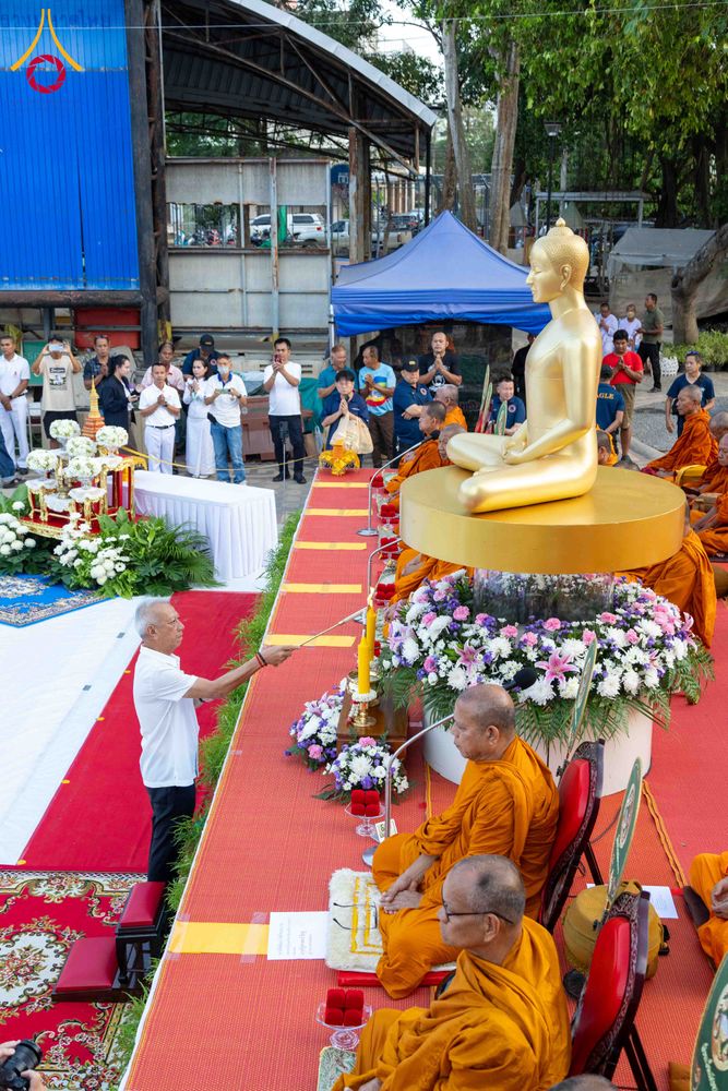 ภาพ No.313844:วันอาทิตย์ที่ 14 มีนาคม พ.ศ. 2569 ทำบุญเมืองหาดใหญ่ตักบาตรพระ 1,109 รูป เติมบุญใหญ่ หลังวิกฤตมหาอุทกภัย ณ ซุ้มประตูไชน่าทาวน์ ถนนศุภสารรังสรรค์ อ.หาดใหญ่ จ.สงขลา