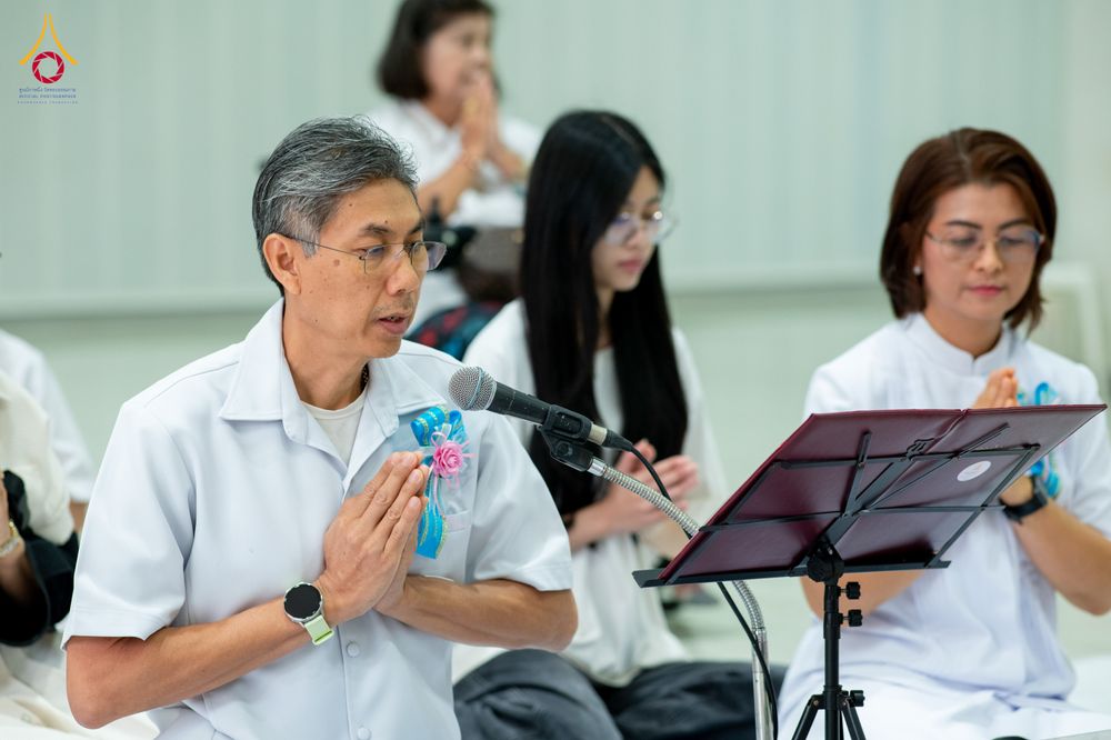 ภาพ No.322865:วันเสาร์ที่ 18 เมษายน พ.ศ. 2569 ตักบาตรฉลองพระใหม่ โครงการอุปสมบทหมู่ธรรมทายาท ระดับอุดมศึกษา รุ่นที่ 53 ภาคฤดูร้อน  ณ ฟ้องปฏิบัติธรรม ชั้นลอย 1/2 มหารัตนวิหารคด คอร์ 13 วัดพระธรรมกาย