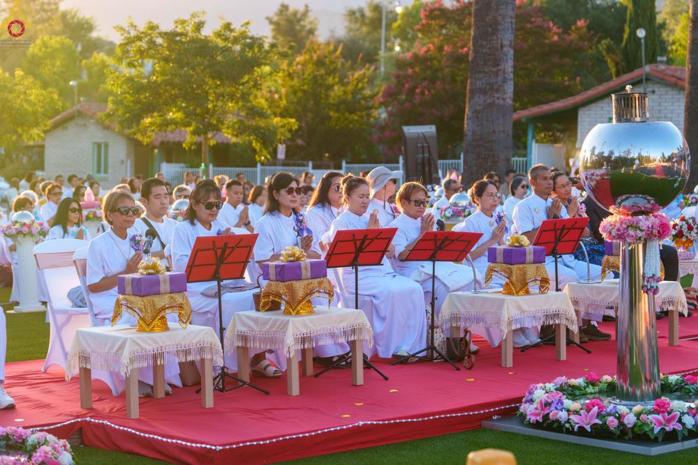 ภาพ No.332699:วันอาทิตย์ที่ 31 พฤษภาคม พ.ศ. 2569 วันวิสาขบูชา ณ วัดพระธรรมกายแคลิฟอร์เนีย  ประเทศสหรัฐอเมริกา