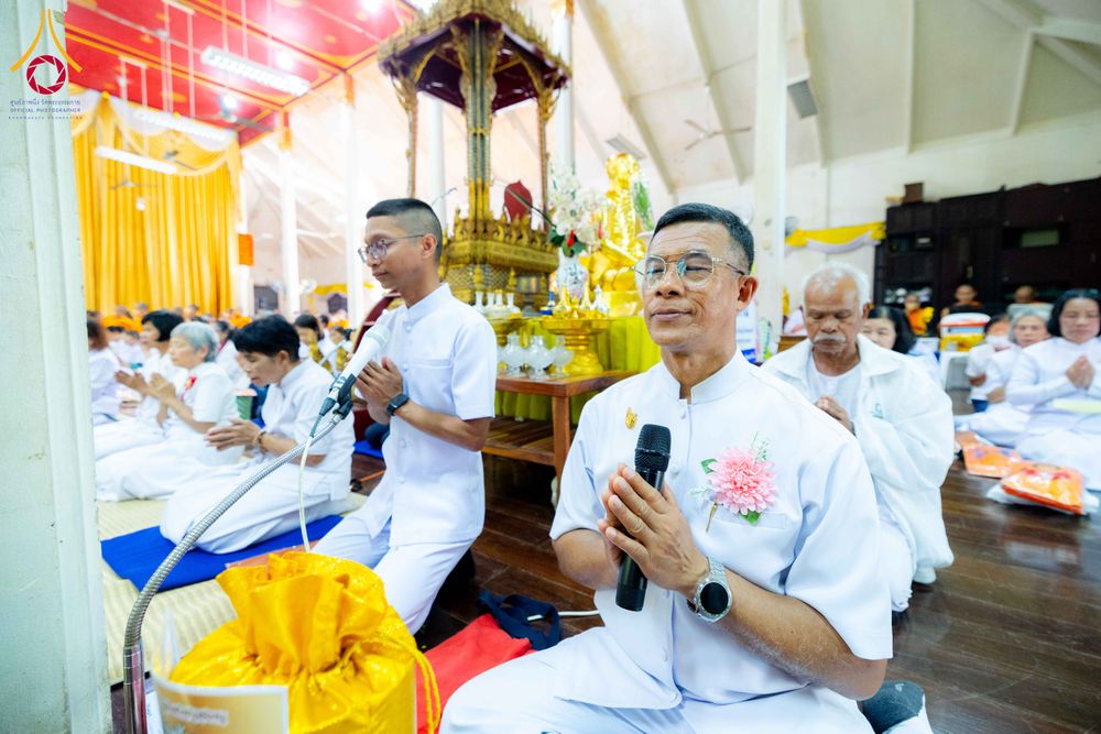 ภาพ No.298875:วันที่ 16 มกราคม พ.ศ. 2569 พิธีทอดผ้าป่าทำนุบำรุงศาสนสถาน ณ วัดอัมพวัน ต.บางม่วง อ.บางใหญ่ จ.นนทบุรี ในโครงการธรรมยาตรา กตัญญูบูชา มหาปูชนียาจารย์ พระมงคลเทพมุนี(สด จนฺทสโร) พระผู้ปราบมาร อนุสรณ์สถาน 7 แห่ง ปีที่ 14