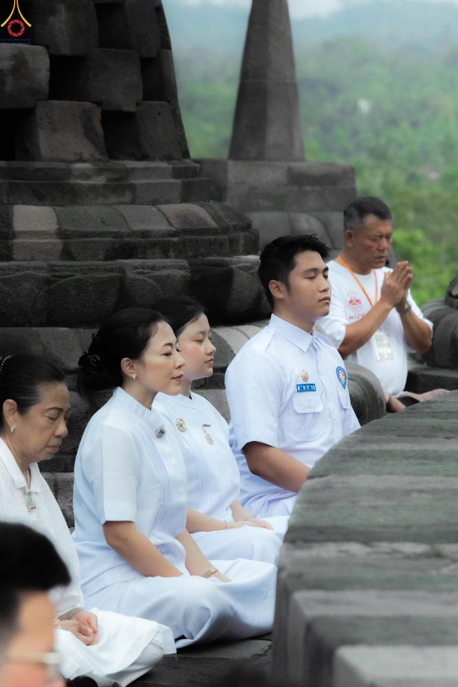 ภาพ No.331251:วันที่ 29 พฤษภาคม พ.ศ.2569 MBMI Tangerang (Majelis Agama Buddha Mahanikaya)  ได้มีการเตรียมงานเพื่อจัดงานวิสาขบูชานานาชาติ (ภาพชุดที่ 2)